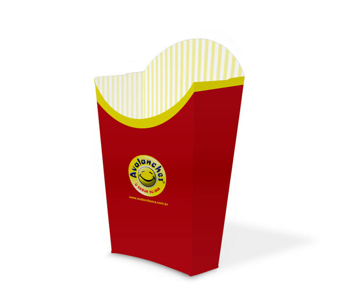 Caixa de batata fritas na cor vermelha, com detalhes em amarelo, com o logotipo do Avalaches, que é uma carinha sorridente com o nome em curva logo acima.