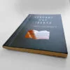 Livro com laminação fosca e verniz localizado brilhante